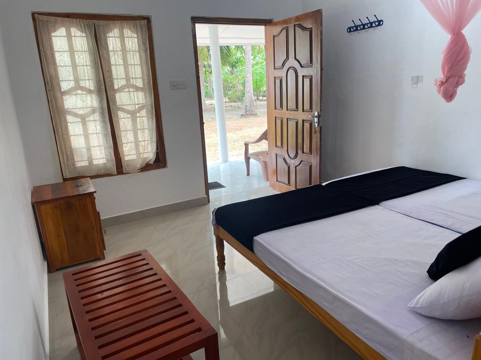 Gopalapuram Guest House Nilaveli Buitenkant foto