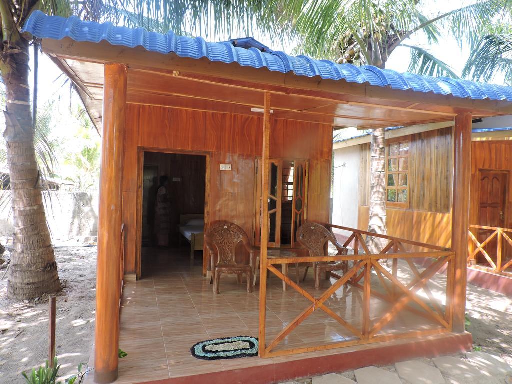 Gopalapuram Guest House Nilaveli Buitenkant foto